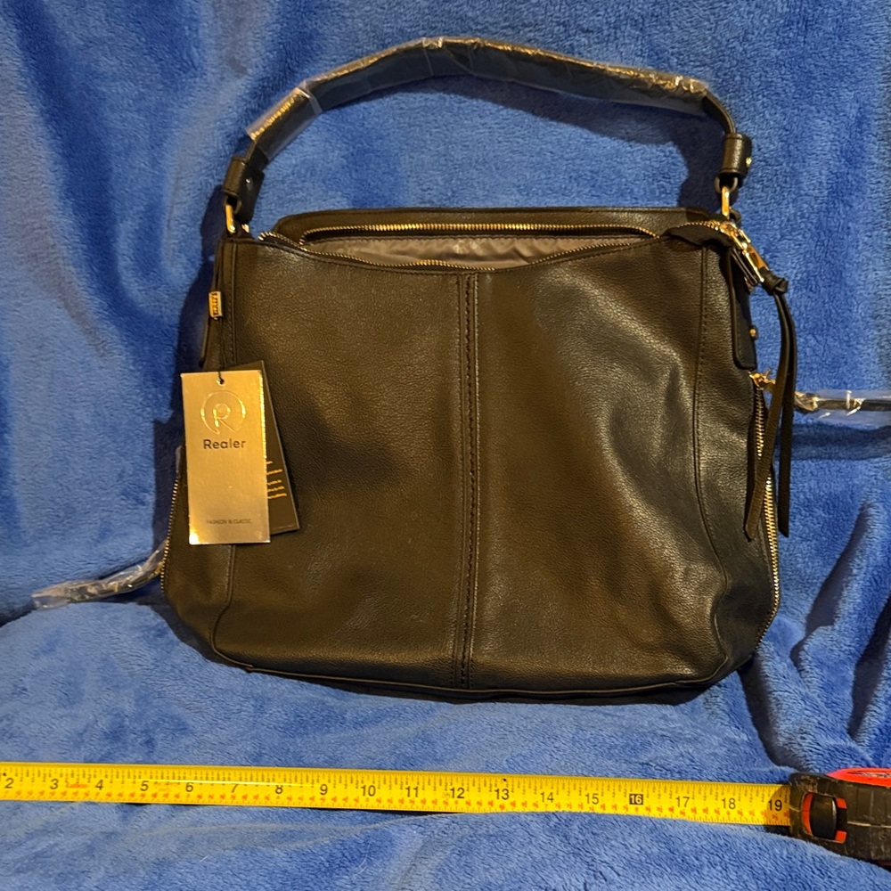 Regler Black Leather Hobo Bag - Sleek Everyday Carry